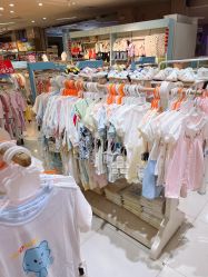 -孩子王(铁西万达店)