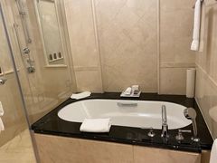 -广州富力丽思卡尔顿酒店