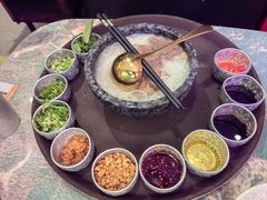 -浩海火燒雲傣家菜(芮欧百货店)