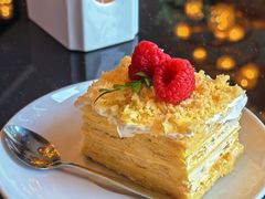 -昆泰嘉华酒店-彩虹吧