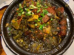 酸菜红烧肉-十吉老砂锅(天生丽街生活馆店)