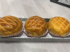 酥皮水牛奶菠萝包-陶陶居酒家(白云机场T2店)