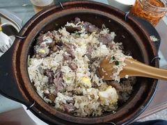 -容里煲仔饭(利丰北路店)
