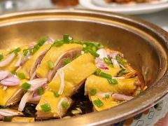 紫苏啫鸽杂-朱记乳鸽王·非遗石岐乳鸽·全鸽宴(大兴旗舰店)