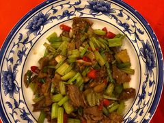 -橘子洲头湘菜馆