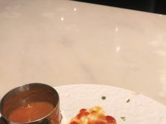 -港丽餐厅(高德置地店)