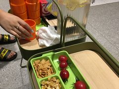 -海底捞火锅(海宁路店)