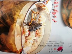 大连海鲜一品炖-友鹏海鲜(新宜白大道店)