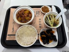 -百事佳烧鸭牛腩(上海虹桥站店)