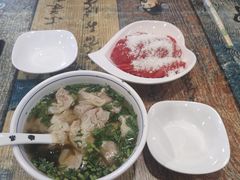 -老谢野馄饨(延安路店)