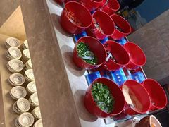 自助调料区-锤头鲨毛肚海鲜烤肉自助餐厅(国购广场店)