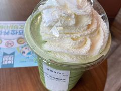 -星巴克(七宝领展广场1F店)