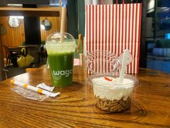 -红宝石·鲜奶小方·海派西点房(控江店)