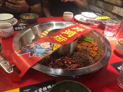 -谭鸭血老火锅(娄星区长青街店)