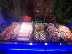 -布罗城堡自助烧烤(鸿通城购物中心店)