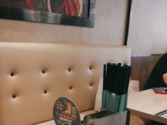 -康师傅私房牛肉面(马泉营奥莱店)