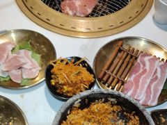 -炙城·韩式烤肉(南京东路店)