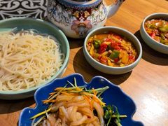 -禾田烤包子·新疆菜(人民电影院店)