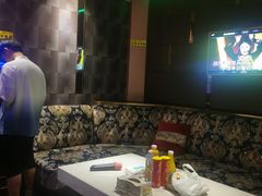 -OS CLUB(长风大悦城店)