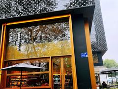 -星巴克臻选(南京艾尚天地店)