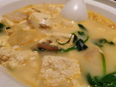 浓汤炖手工豆腐-渝信川菜 · 川味家常菜(长安店)