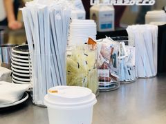 拿铁-Seesaw Coffee(上海国金中心店)