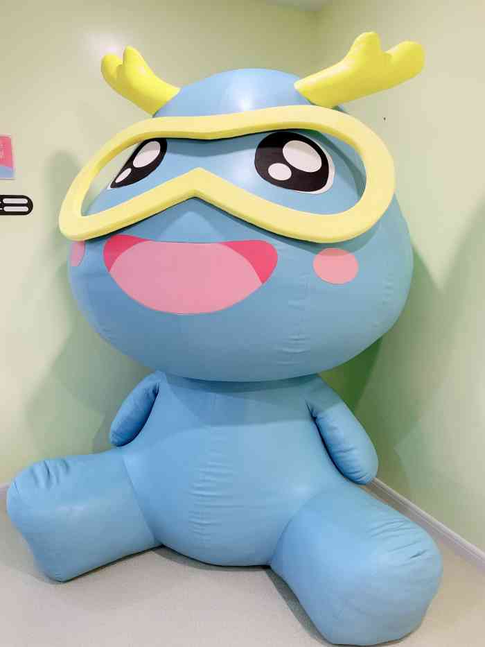 龙格亲子游泳俱乐部水滴中心