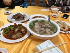 -荣生萝卜汤饭店