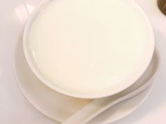 蛋白炖鲜牛奶-澳洲牛奶公司(佐敦店)