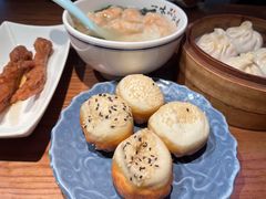 -鑫震源·苏式大虾生煎(山塘街店)