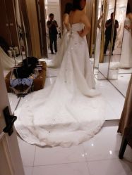 -GRACE KELLY婚纱与礼服(天津店)