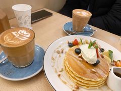 鲜奶松软热香饼-blend咖啡部落(车公庙店)