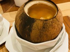 椰皇竹笙炖鸡-金戈戈香港豉油鸡(南山海岸城店)