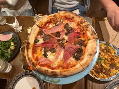 意式火腿蘑菇披萨-IL TEATRO 精品意大利餐厅