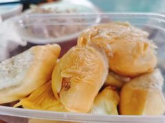 -三亚新鸿港水果一级批发市场