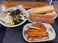 -禾诗夜市大饼油条(松江店)