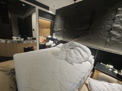 -Yolo私汤温泉设计师酒店(重庆南滨路店)
