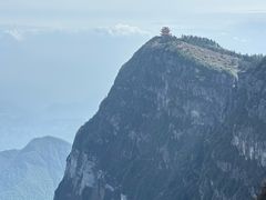 -大众跷脚牛肉馆·非遗传承单位(峨眉山店)