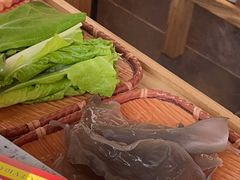 -阿婆情腊排骨火锅(忠义店)