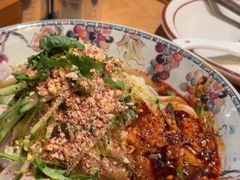 -纳鲁孜·新疆特色餐厅(上海悦荟广场店)