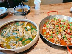 -泥糊破店小酒馆·团建聚餐(南京西路店)