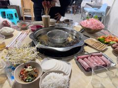 -邓莽子老火锅(中兴路总店)