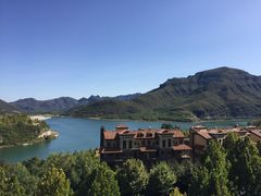 -天鹅湖生态旅游风景区