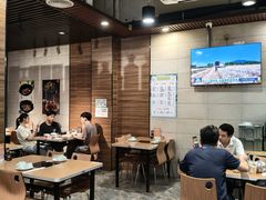 -荣基四海一家·家常菜·海鲜大排档(新安店)