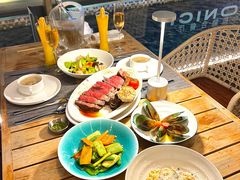 -MONICH牛排融合餐厅(和义大道购物中心店)