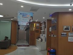 -雅悦齿科(顾村公园店)