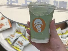 -沪上阿姨·臻选茶饮(上海环球港店)