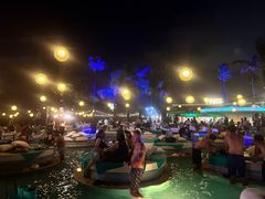 -FINNS Beach Club