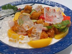 冰镇蜜桃猪颈肉-山泉公馆酒家(广州东站店)