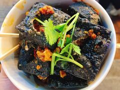 -黑色经典臭豆腐·湖南特产(步行街店)